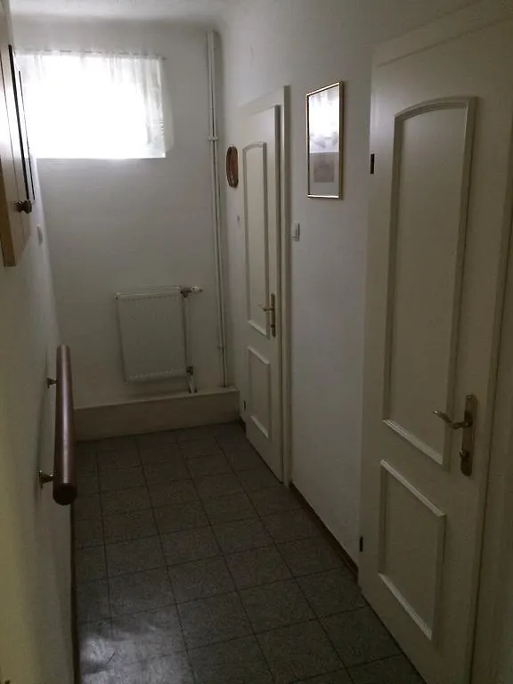 Appartements-Ella Wien 0*,
